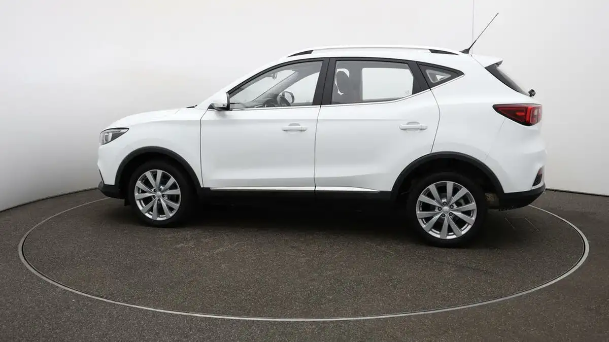 2019-mg-zs-suv-15-vti-tech-excite-106ps-big-49