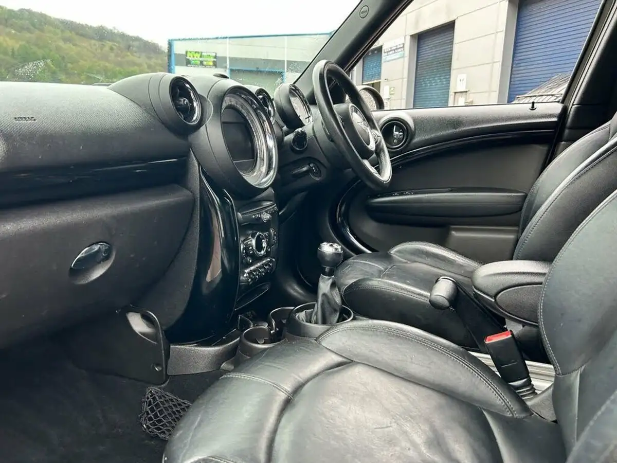 2013-mini-countryman-16-cooper-pepper-big-12