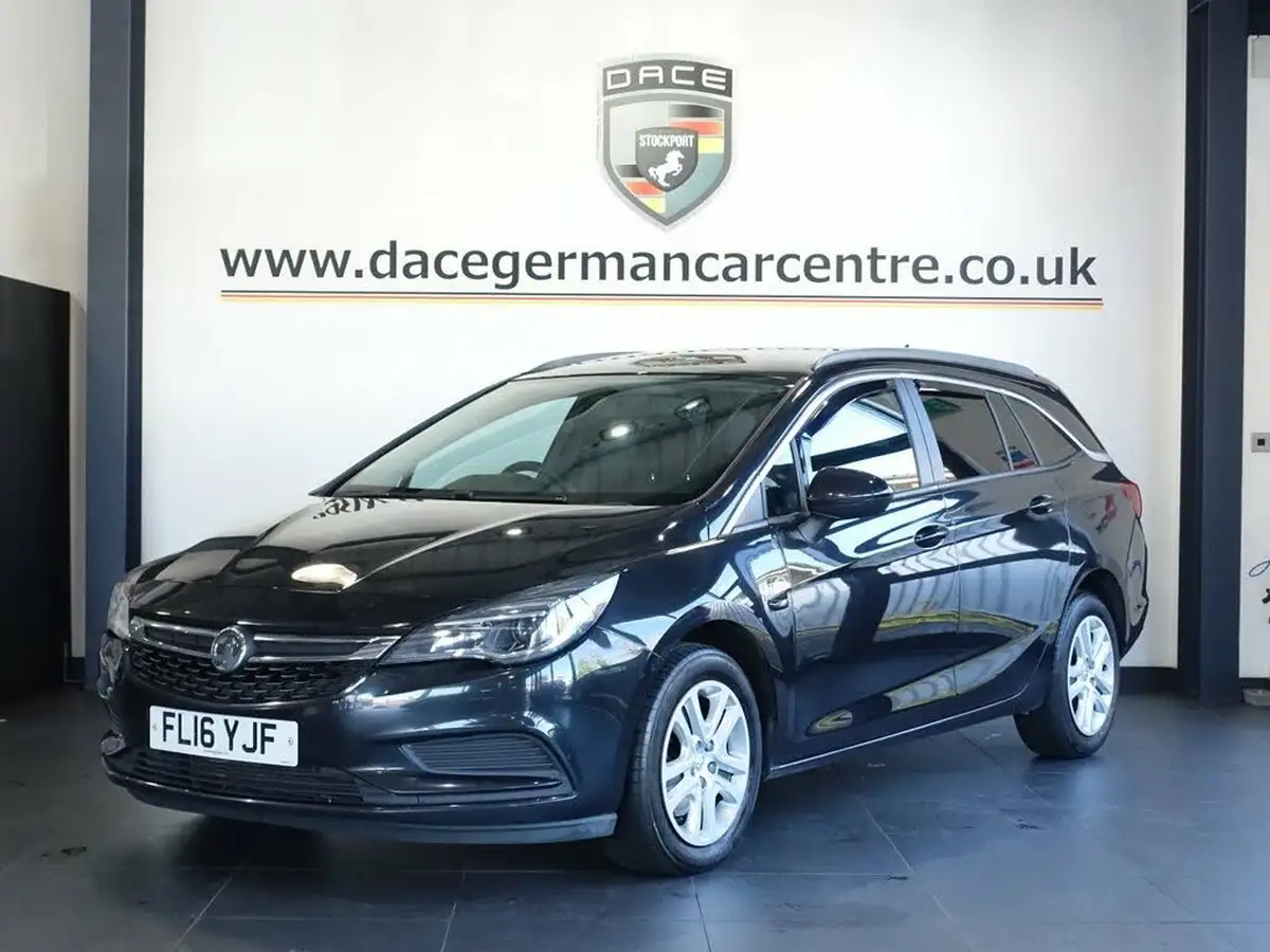 2016-vauxhall-astra-16cdti-tech-line-110ps-sport-tourer-big-5