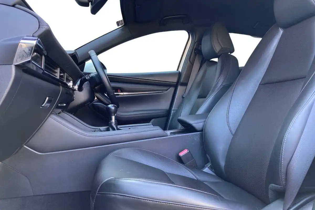 2021-mazda-mazda3-20-gt-sport-180ps-hatchback-5d-big-8