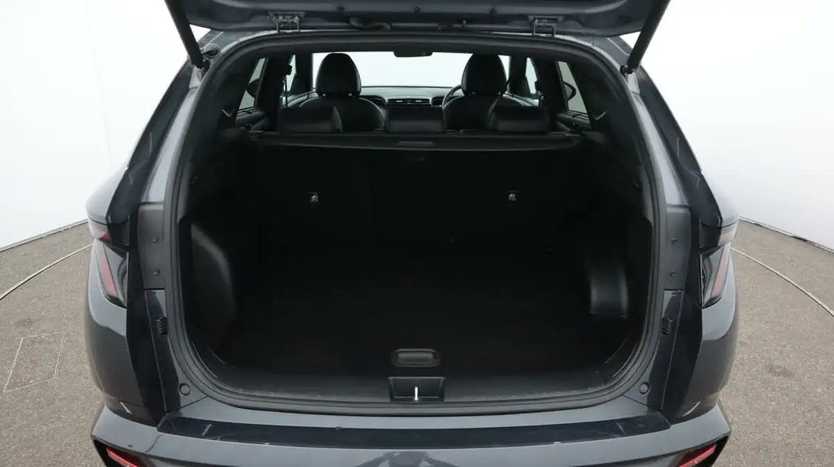 2022-hyundai-tucson-16-t-gdi-n-line-s-180ps-4wd-48-volt-mhev-dct-big-16
