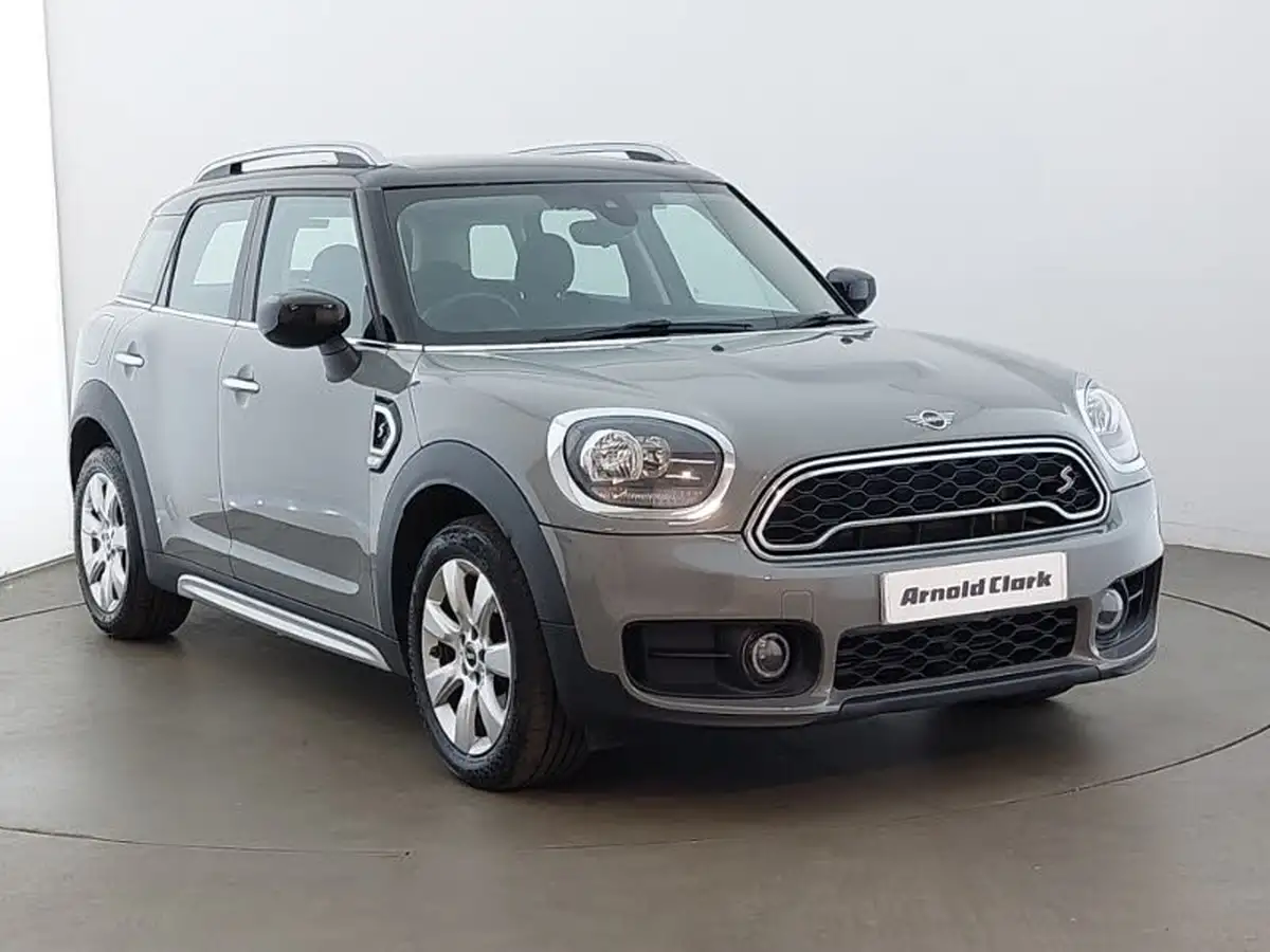 2019-mini-countryman-20-cooper-s-classic-big-0