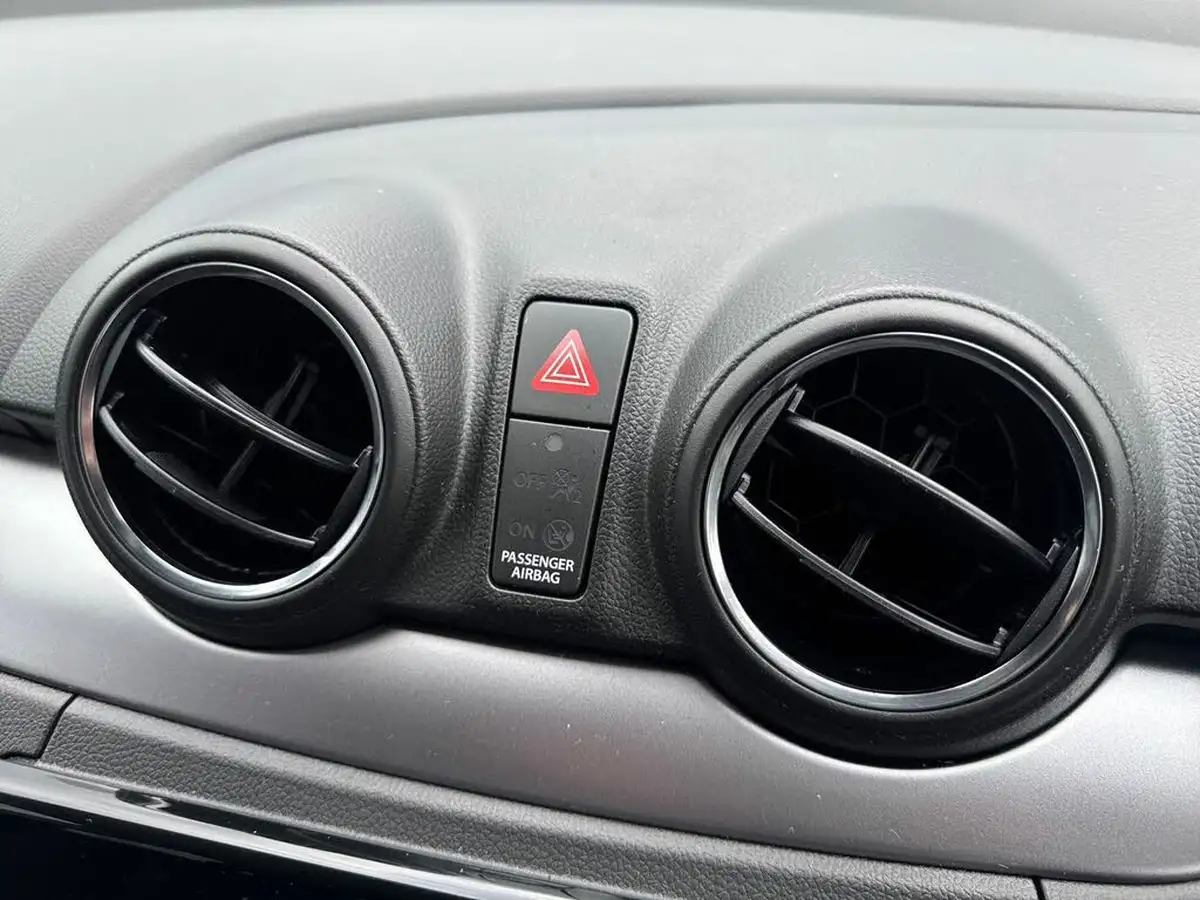 2021-suzuki-swift-12-dualjet-sz5-big-36