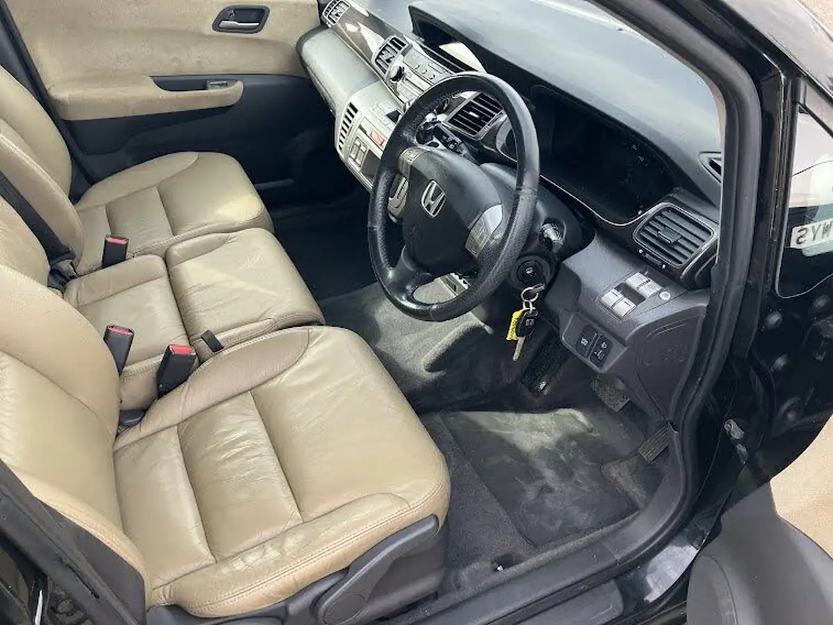 2009-honda-fr-v-18-ex-auto-big-19