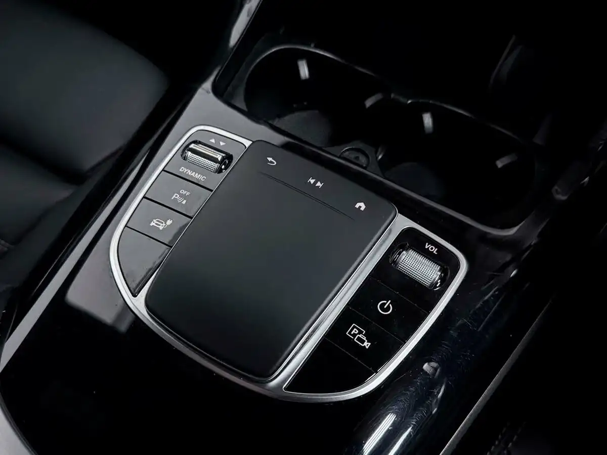 2022-mercedes-benz-eqc-e-eqc-400-amg-line-premium-plus-big-25