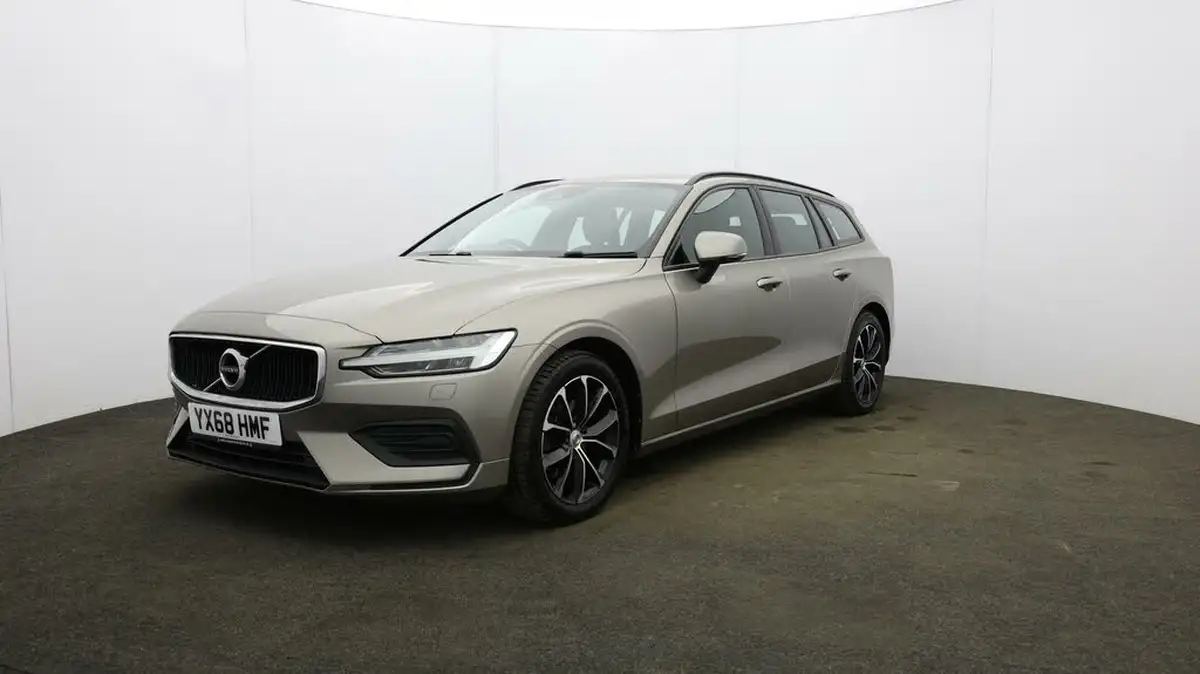2018-volvo-v60-20td-d3-momentum-geartronic-big-30