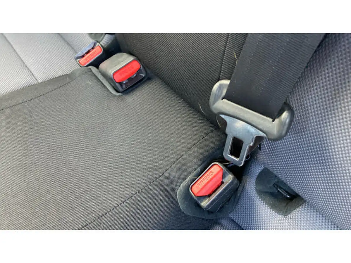 2019-hyundai-i20-12-se-mpi-isg-hatchback-5d-big-16
