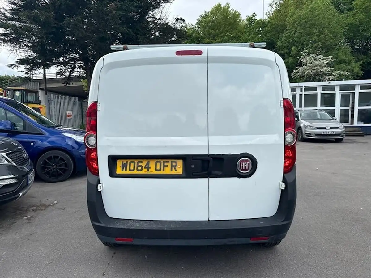 2015-fiat-doblo-cargo-13td-v-l1-panel-van-big-4