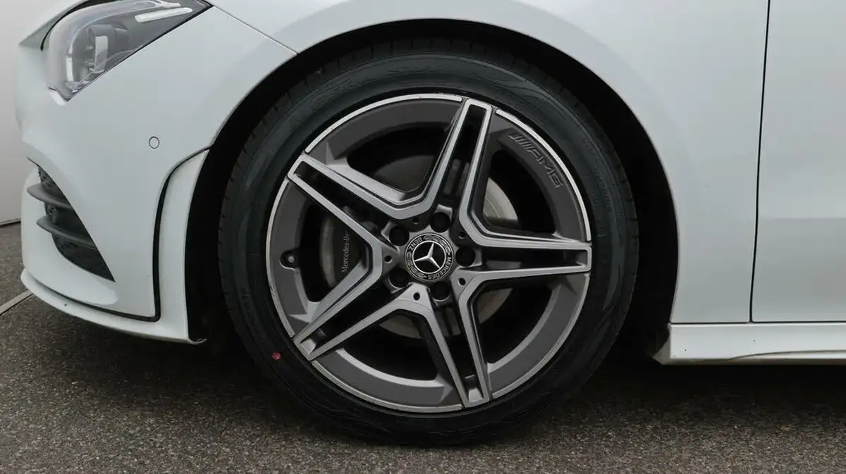 2022-mercedes-benz-cla-13-cla-180-amg-line-premium-plus-coupe-4d-big-18