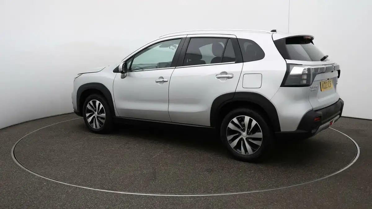 2022-suzuki-s-cross-14-boosterjet-ultra-big-32