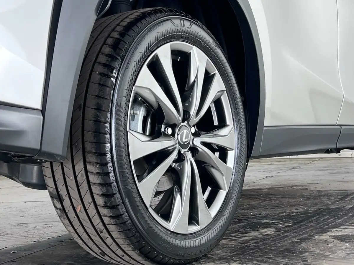 2023-lexus-ux-250h-20-f-sport-design-big-8