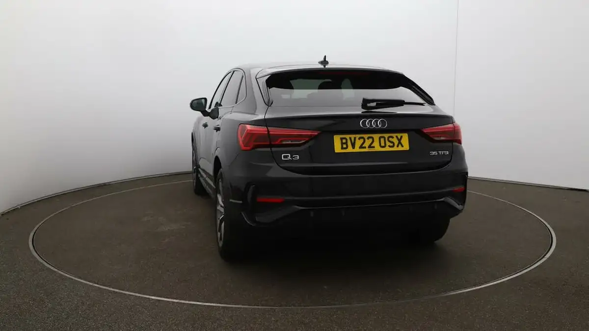 2022-audi-q3-15-35-tfsi-black-edition-cod-sportback-s-tronic-big-54