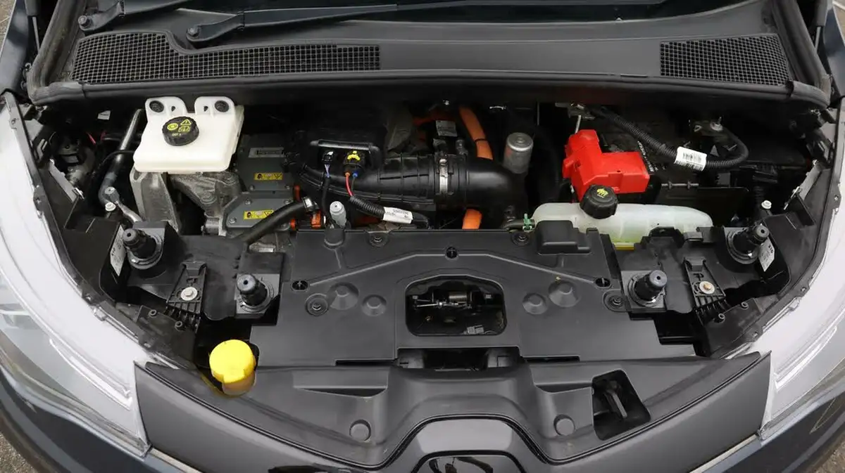 2020-renault-zoe-e-i-gt-line-rapid-charge-big-19