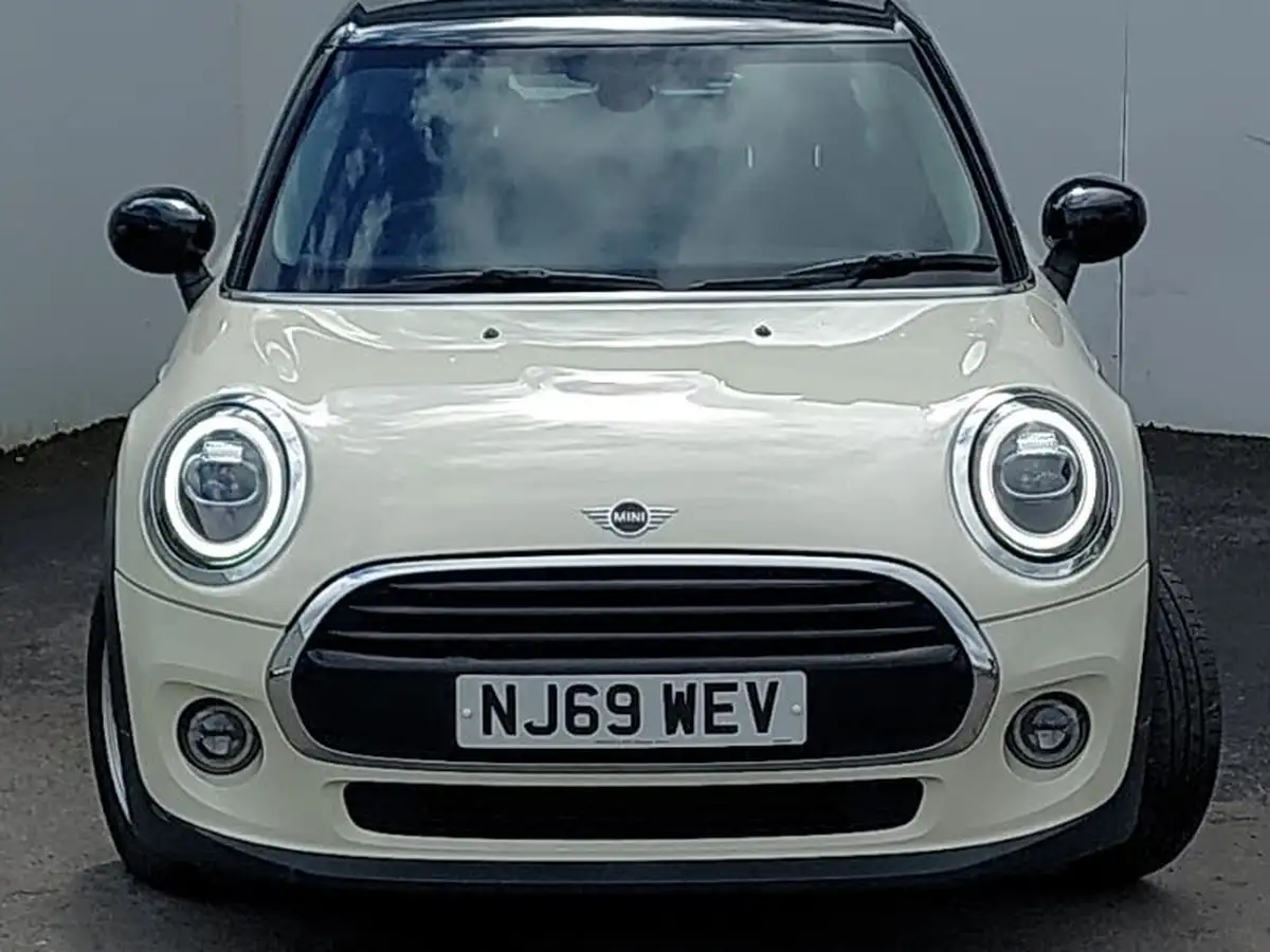 2019-mini-cooper-15-cooper-classic-hatchback-5d-big-12