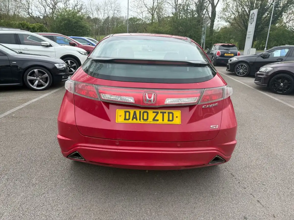 2010-honda-civic-18-si-i-vtec-big-8