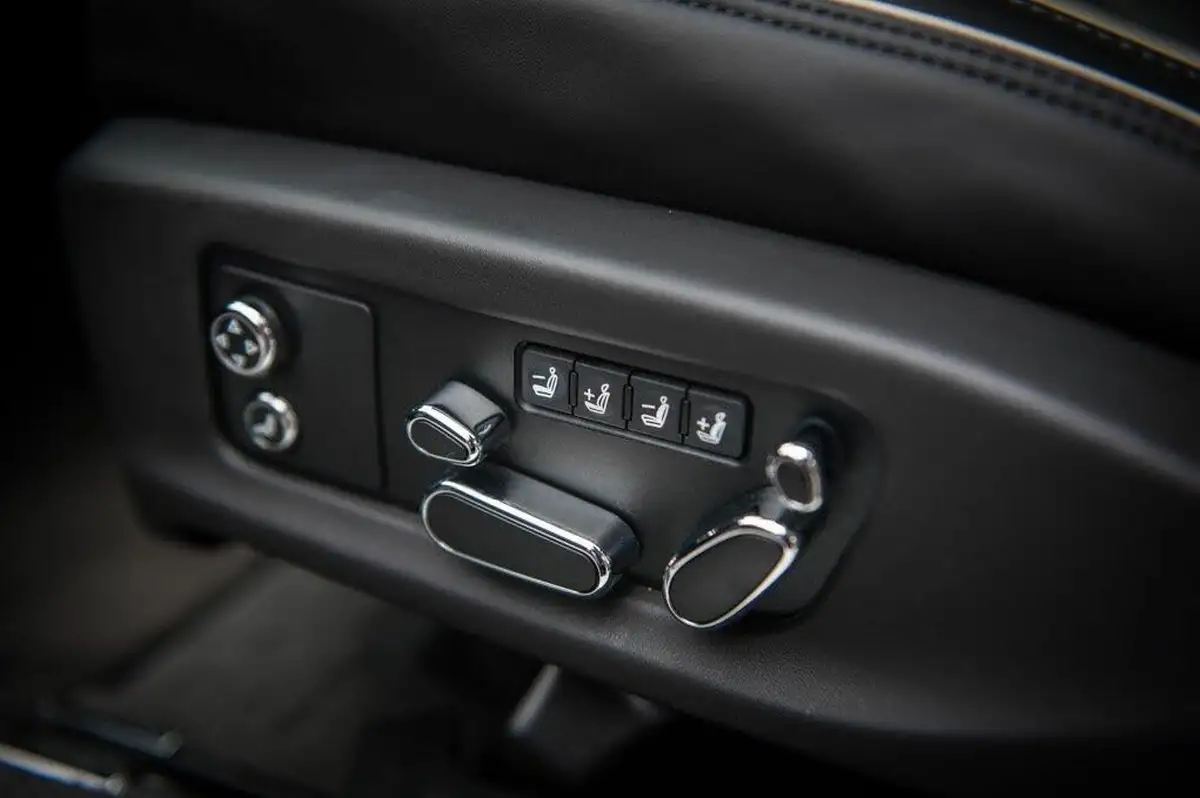2023-bentley-continental-40-gt-v8-coupe-big-29