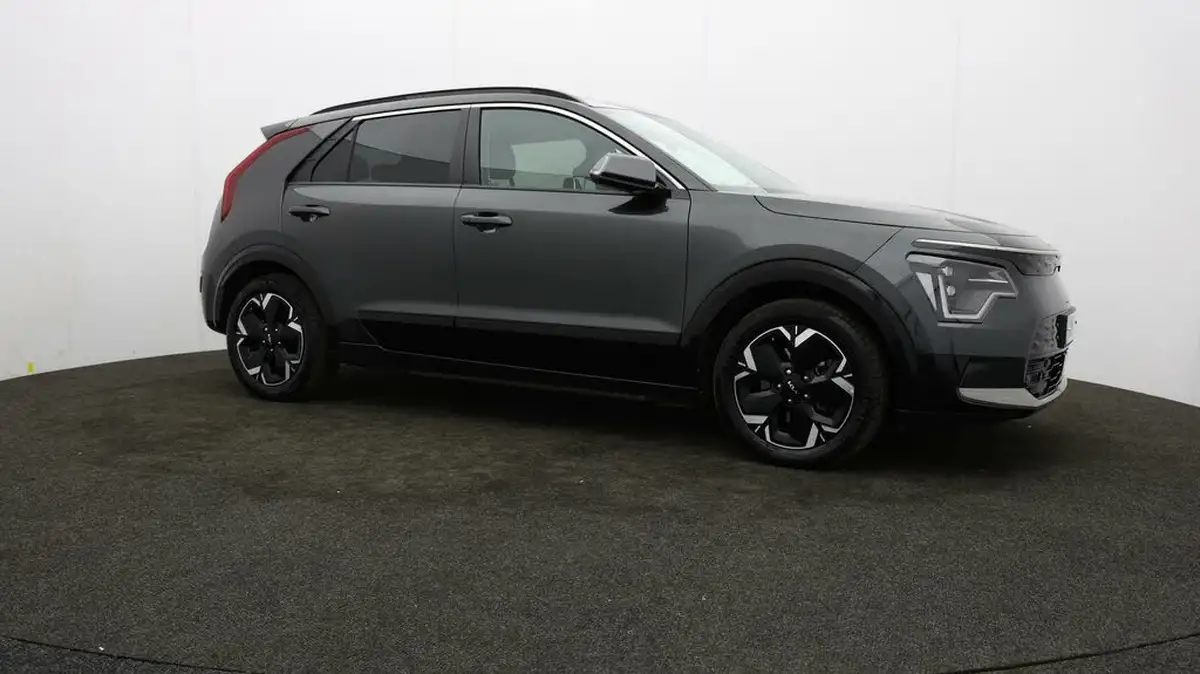 2023-kia-niro-ev-e-4-big-36