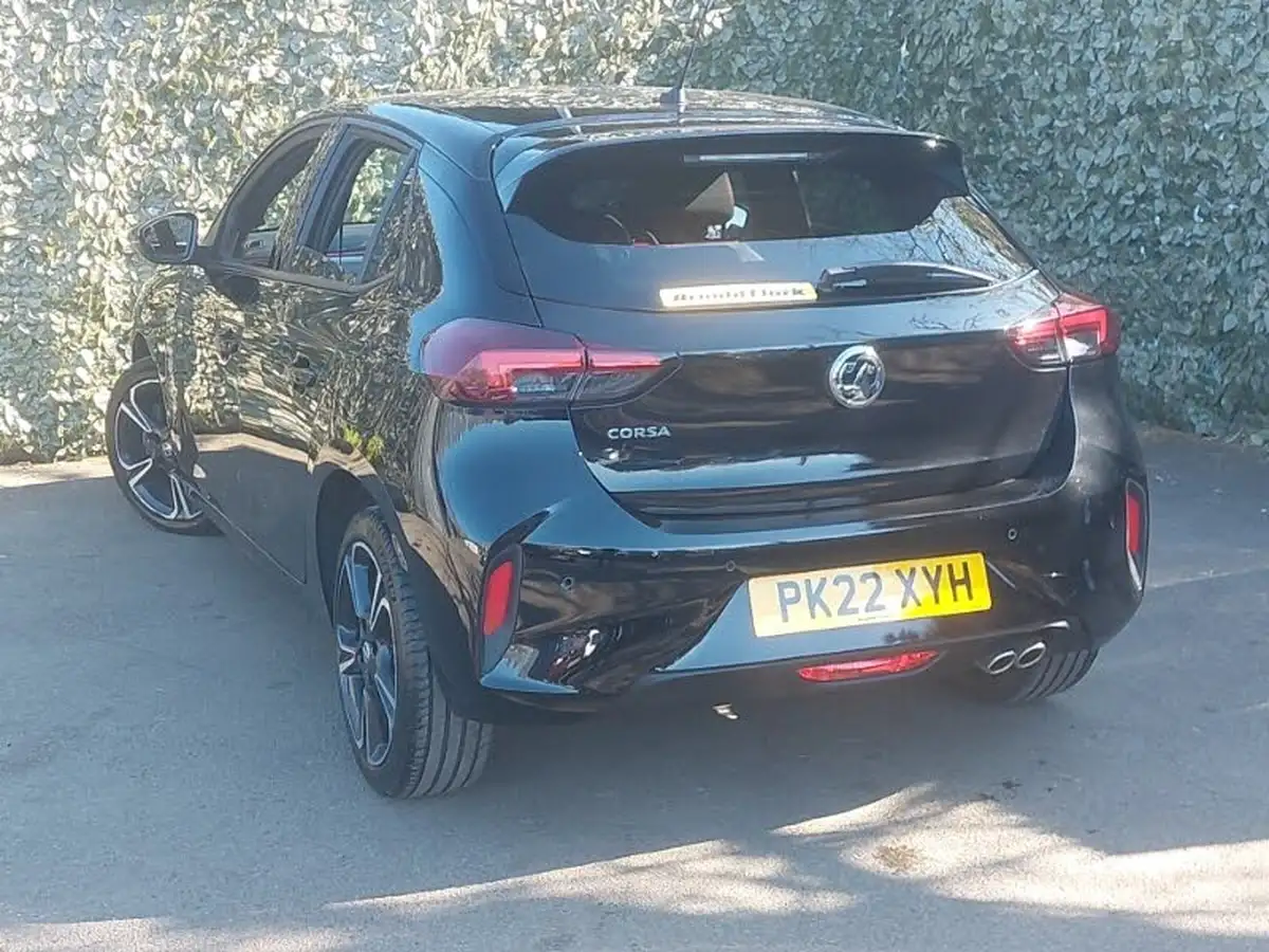 2022-vauxhall-corsa-12-turbo-sri-edition-130ps-auto-big-1