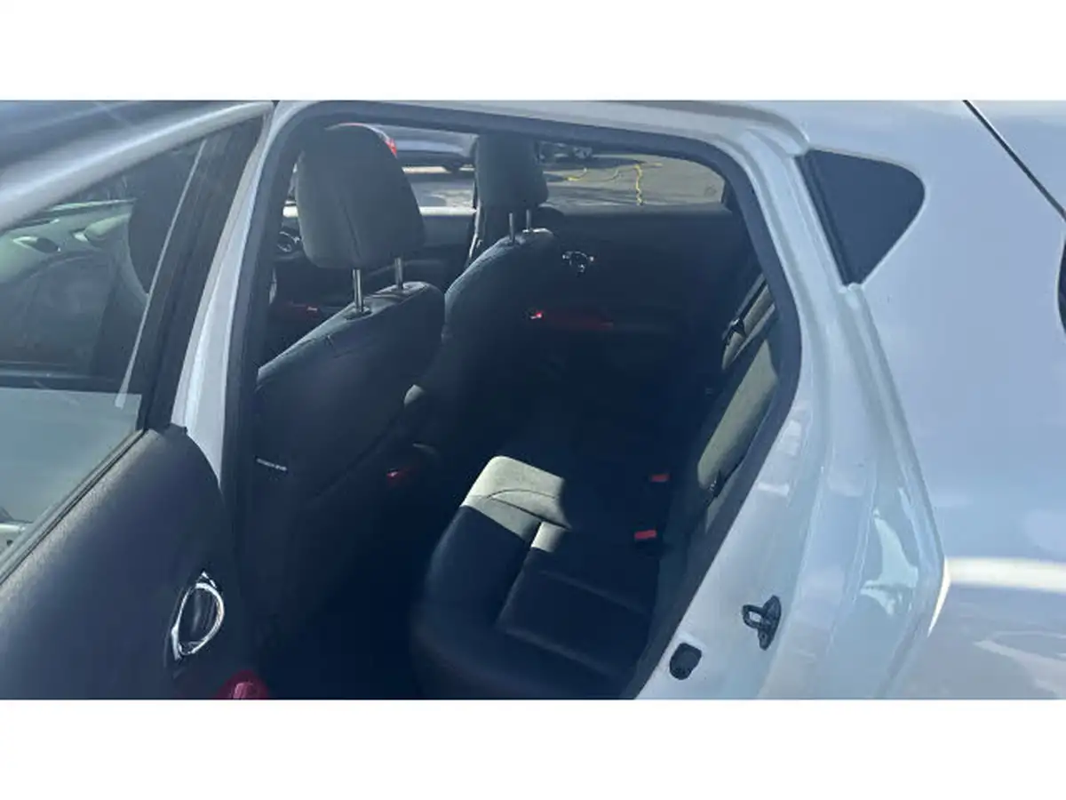 2016-nissan-juke-16-tekna-190ps-4x4-1618cc-xtronic-cvt-big-15