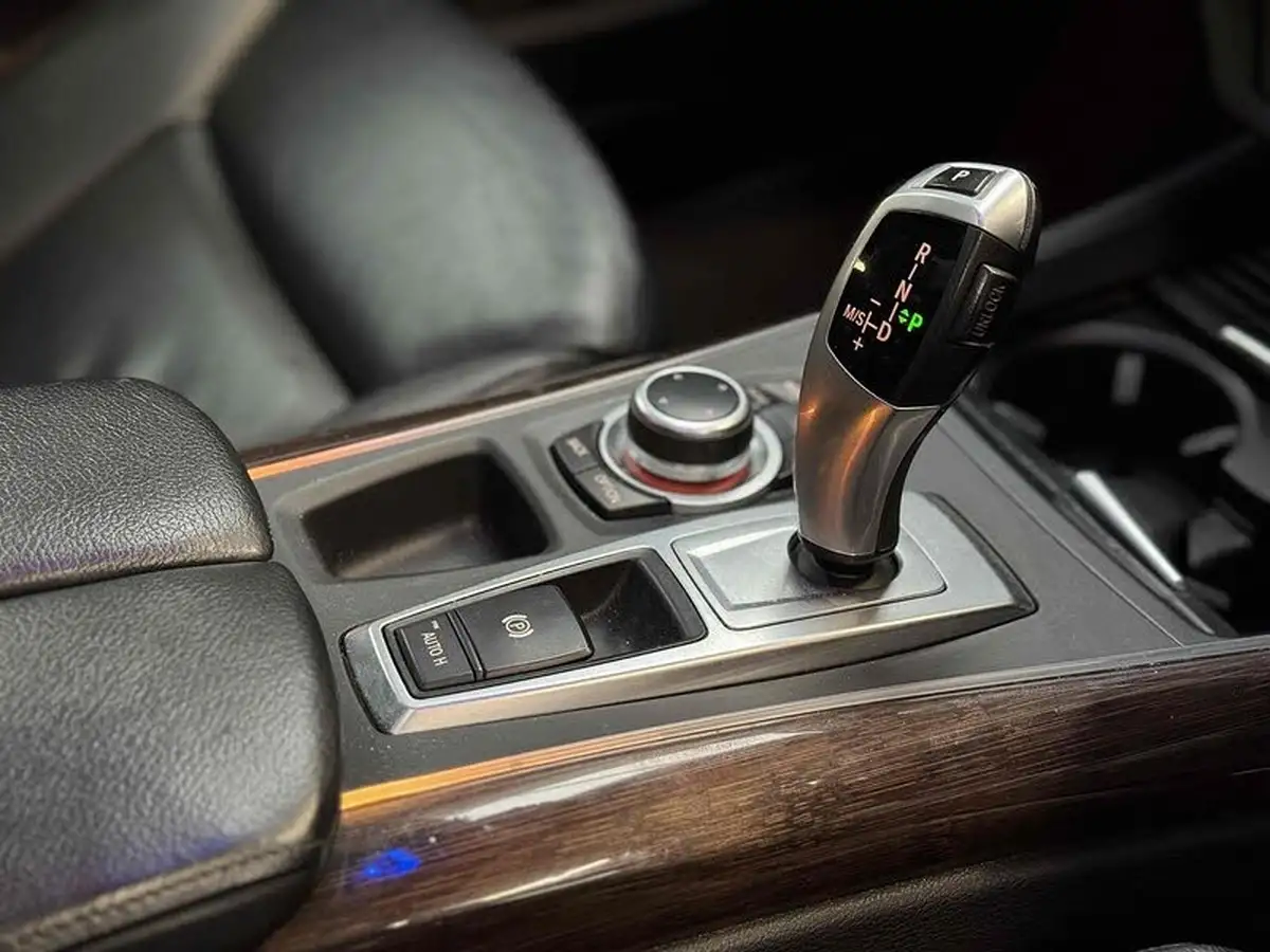 2012-bmw-x5-44-xdrive50i-m-sport-auto-big-11