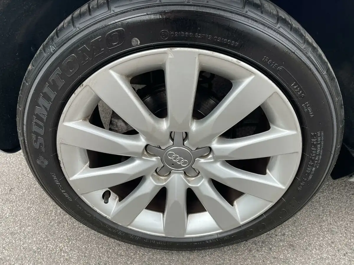 2013-audi-a1-14-tfsi-122ps-sportback-5d-1390cc-s-tronic-big-29