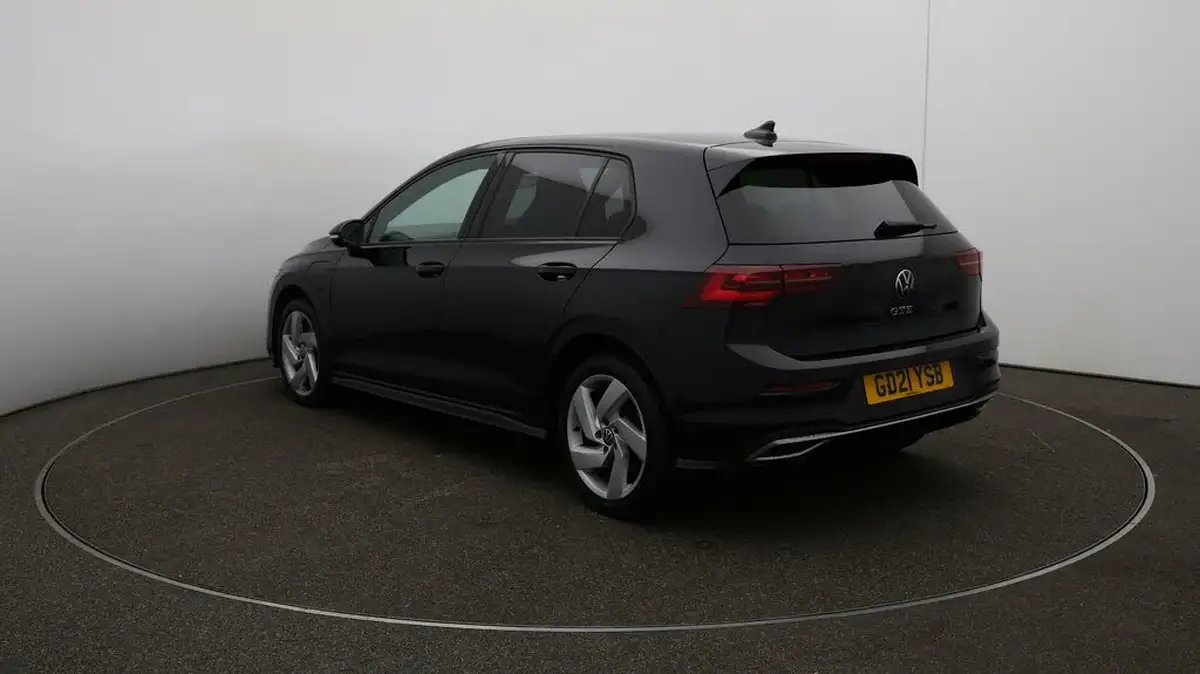 2021-volkswagen-golf-14-tsi-gte-big-55