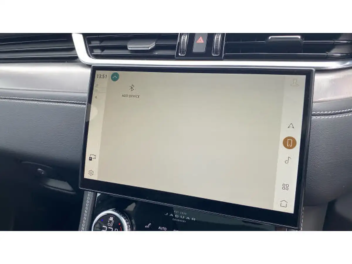 2022-jaguar-f-pace-20-d200-r-dynamic-se-big-35