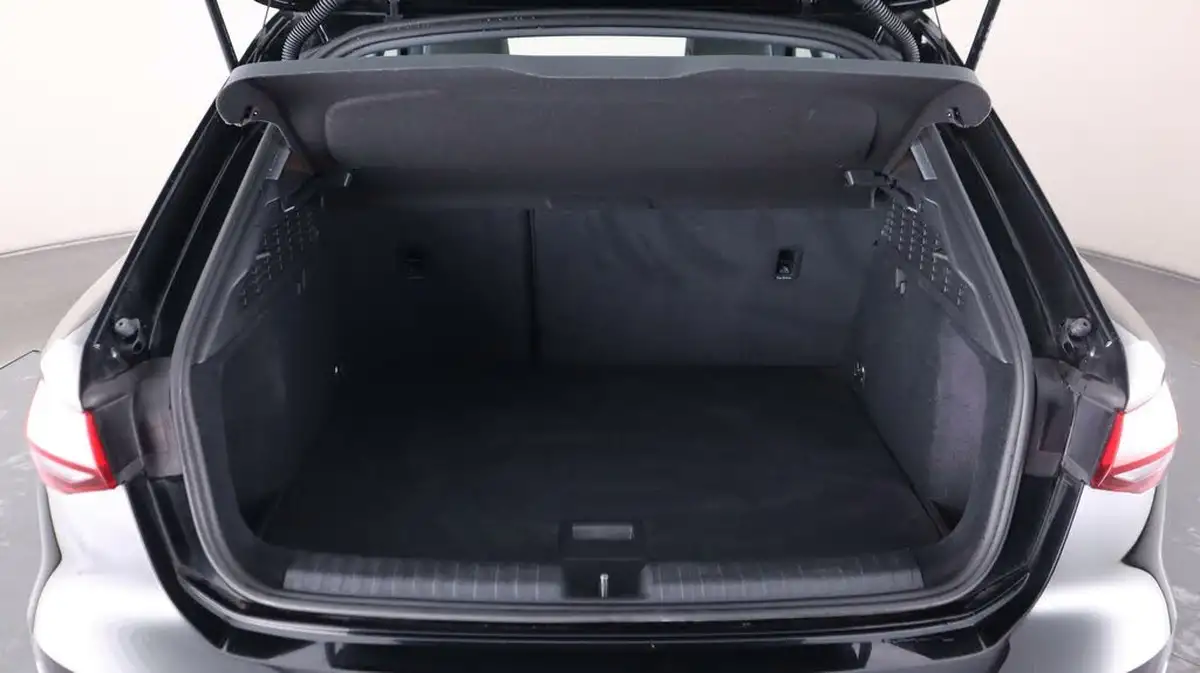 2022-audi-a3-15-35-tfsi-technik-s-tronic-big-17