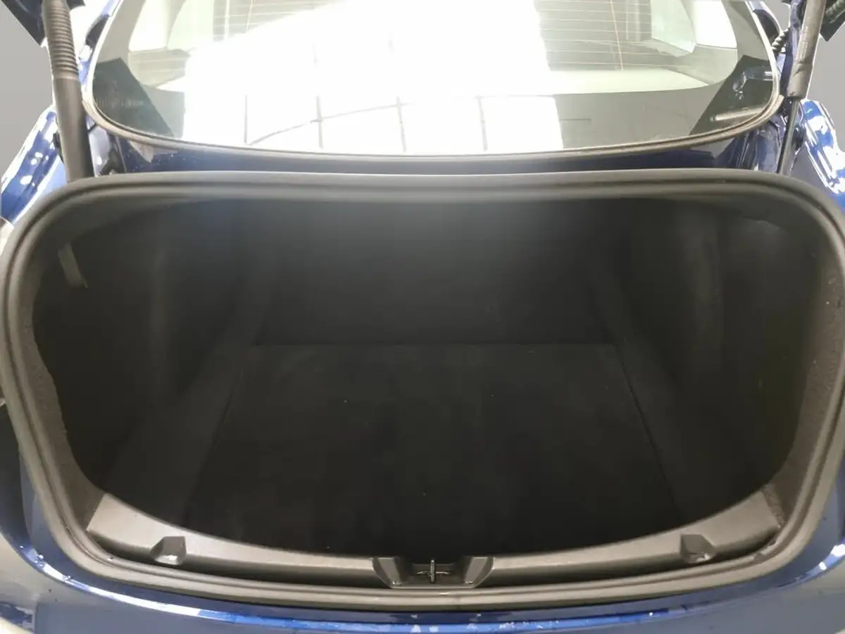 2023-tesla-model-3-e-rwd-long-range-big-32