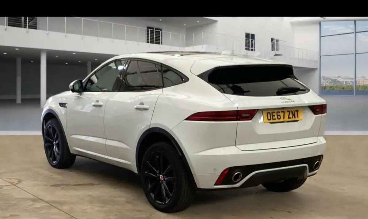 2018-jaguar-e-pace-20-i4d-r-dynamic-hse-240ps-ss-big-2