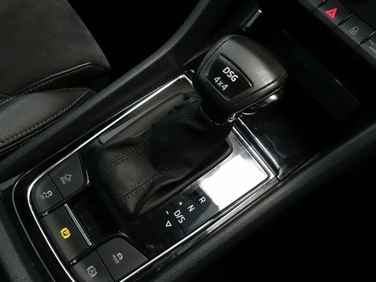 2019-skoda-kodiaq-20tdi-scout-190ps-seats-scr-dsg-big-26