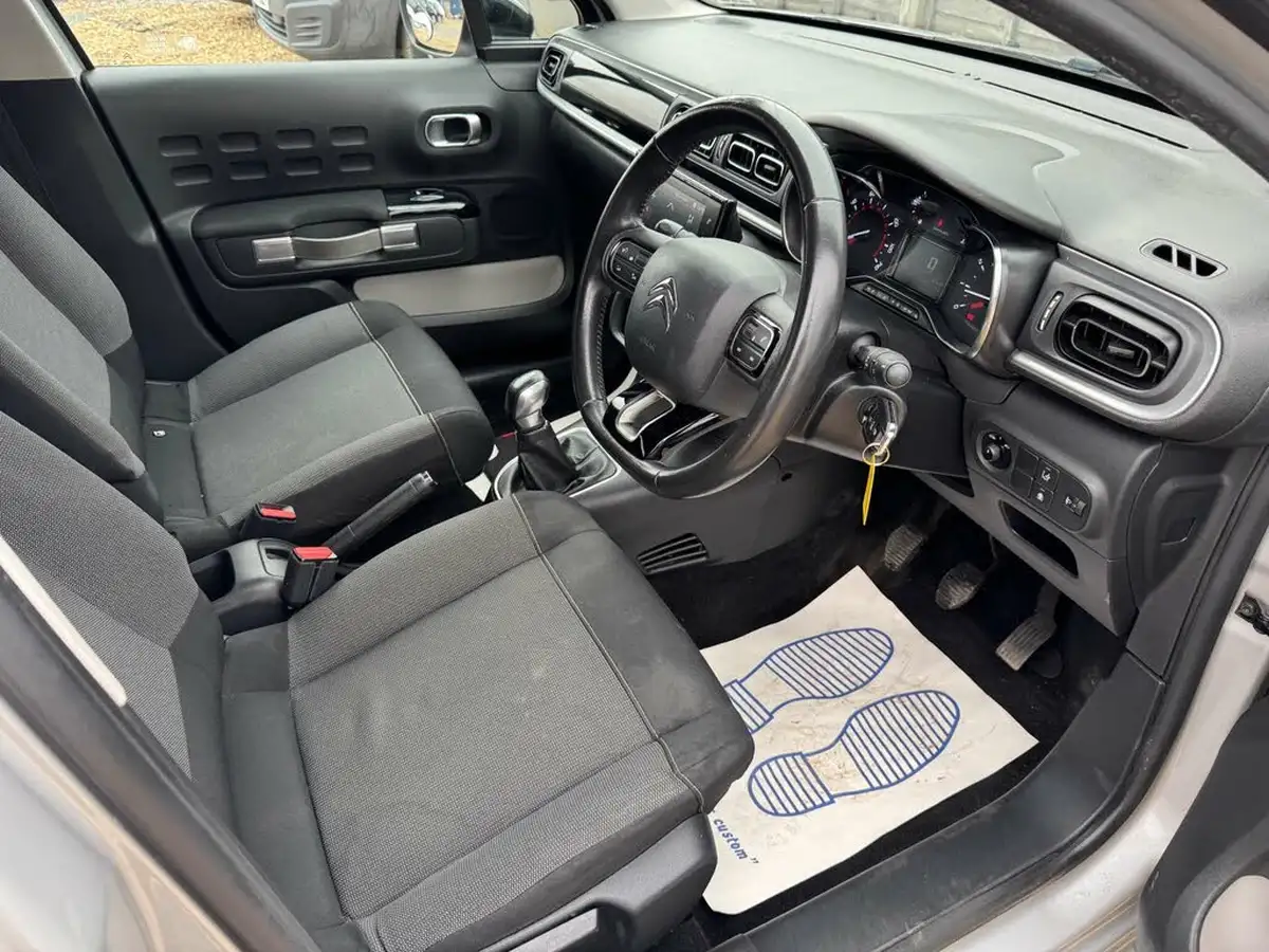 2017-citroen-c3-16bluehdi-flair-big-7