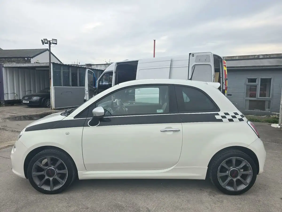 2015-fiat-500-12-s-big-3