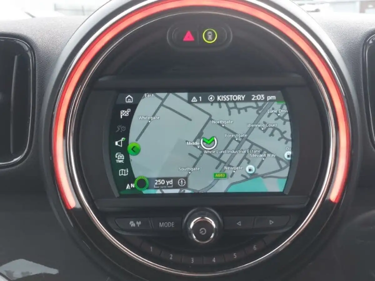2018-mini-countryman-20-cooper-s-ss-big-17