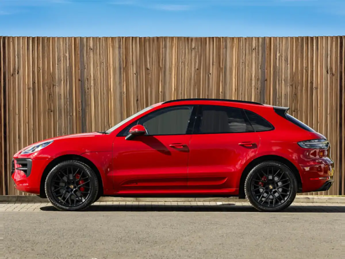 2020-porsche-macan-29-v6-gts-big-3