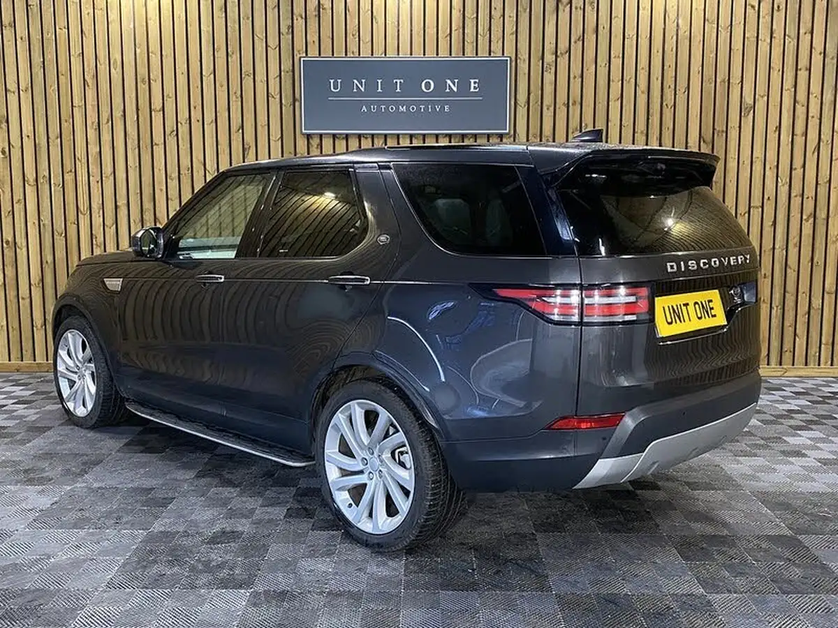 2017-land-rover-discovery-30td6-hse-luxury-big-1