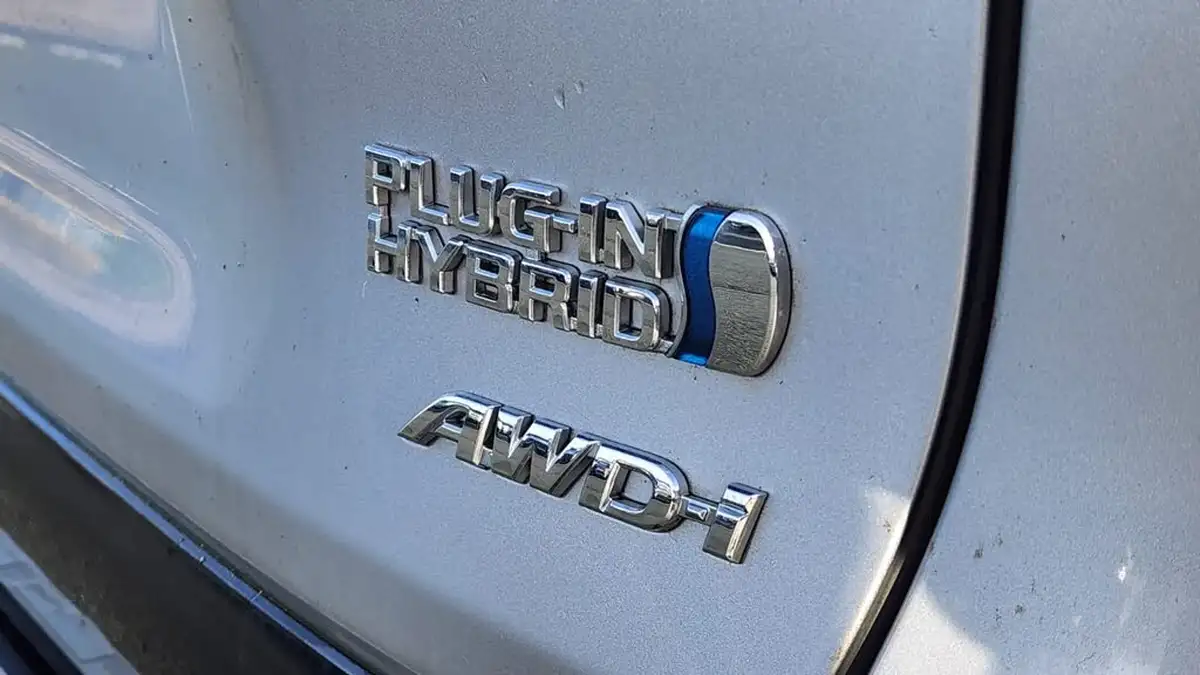 2021-toyota-rav4-25-vvt-i-dynamic-302bhp-plug-in-big-24