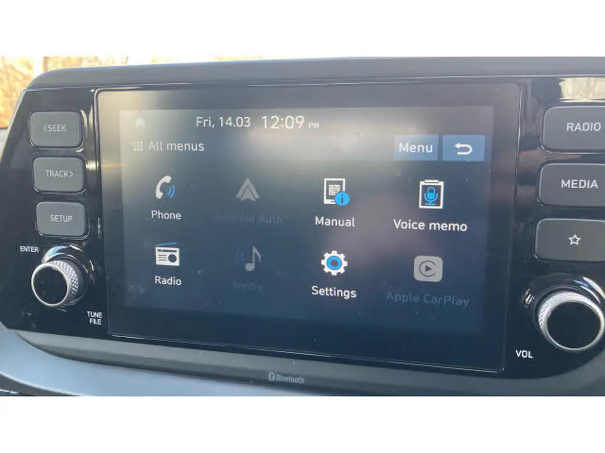 2022-hyundai-bayon-10-t-gdi-se-connect-big-37