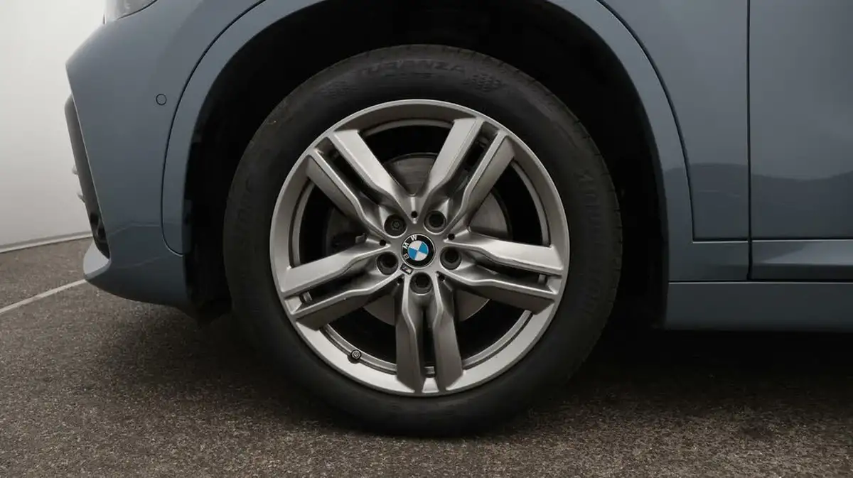 2021-bmw-x1-15-sdrive18i-m-sport-tech-pack-ii-dct-big-18