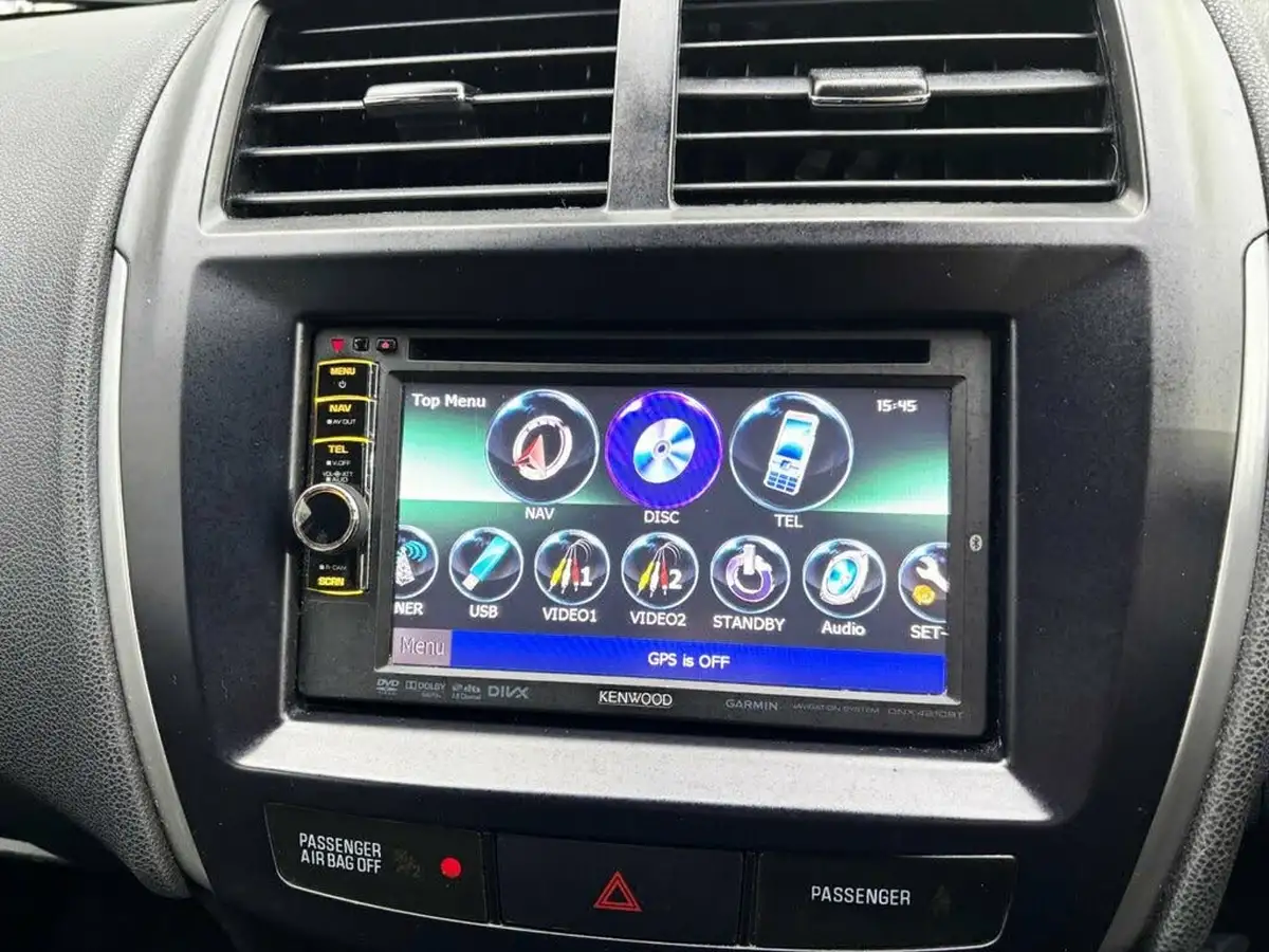 2013-mitsubishi-asx-16-4-big-13