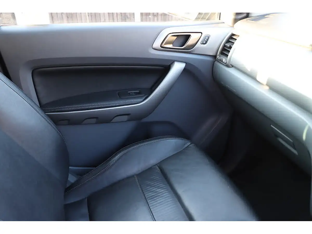 2019-ford-ranger-22td-limited-2-auto-big-21