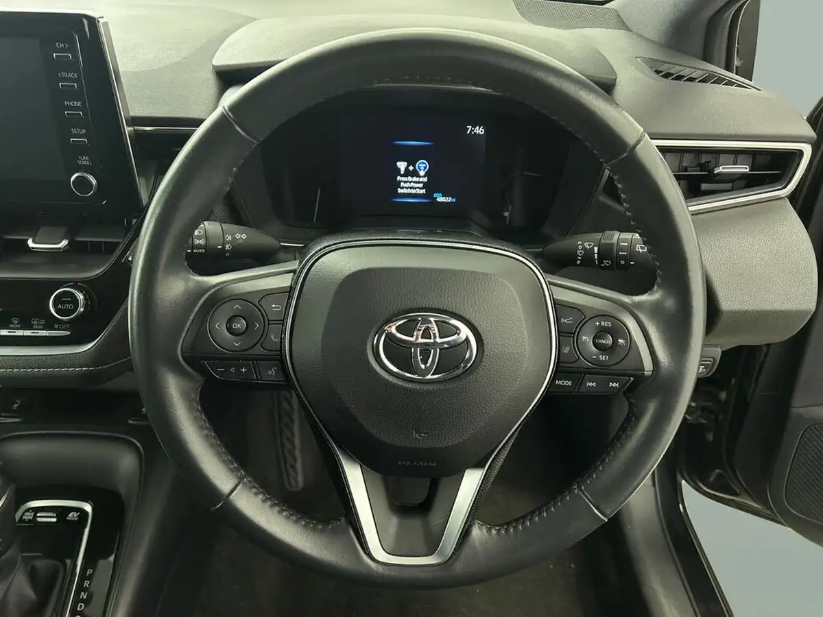 2021-toyota-corolla-18-vvt-i-icon-tech-spare-wheel-touring-sports-5d-big-16