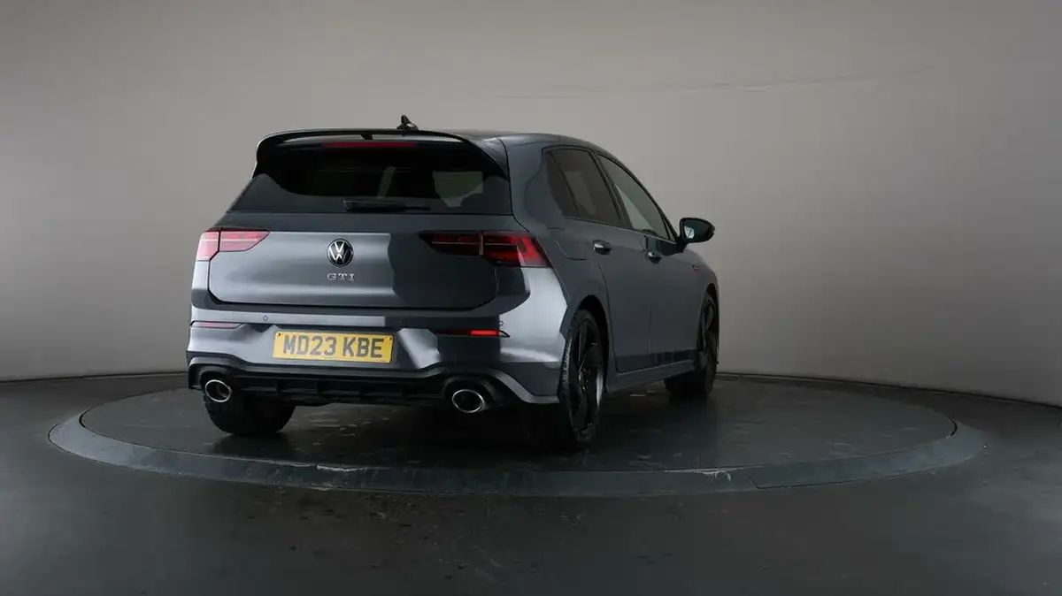 2023-volkswagen-golf-20-tsi-gti-clubsport-big-61
