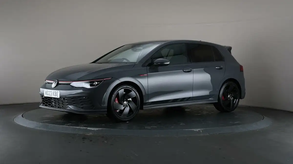 2023-volkswagen-golf-20-tsi-gti-clubsport-big-33