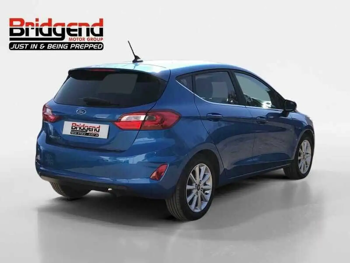 2019-ford-fiesta-10t-titanium-100ps-5d-big-2
