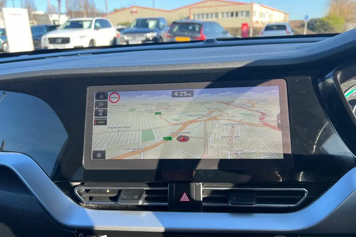 2019-kia-niro-16-gdi-3-156kwh-big-14