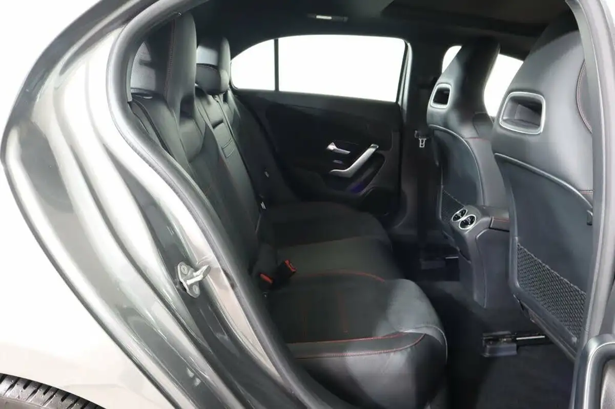 2019-mercedes-benz-a-class-20-a250-amg-line-premium-plus-hatchback-5d-big-33