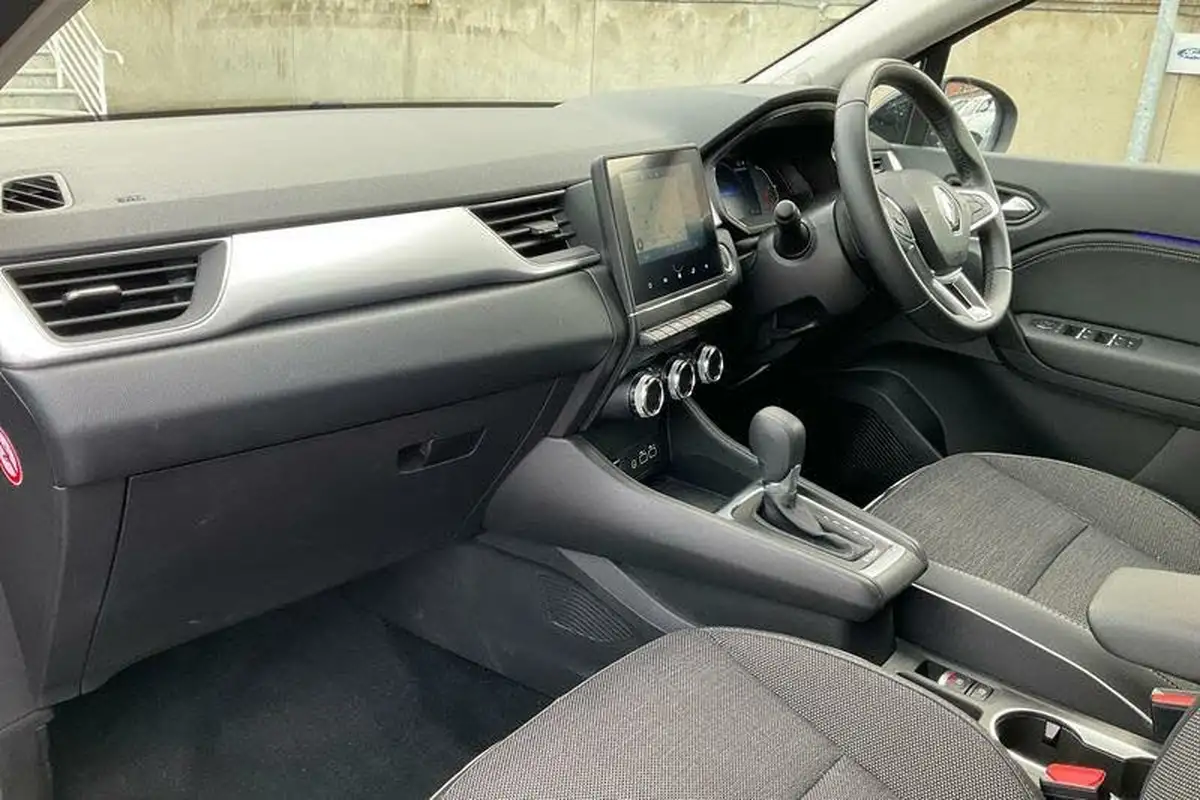 2023-renault-captur-16-techno-145ps-full-big-17