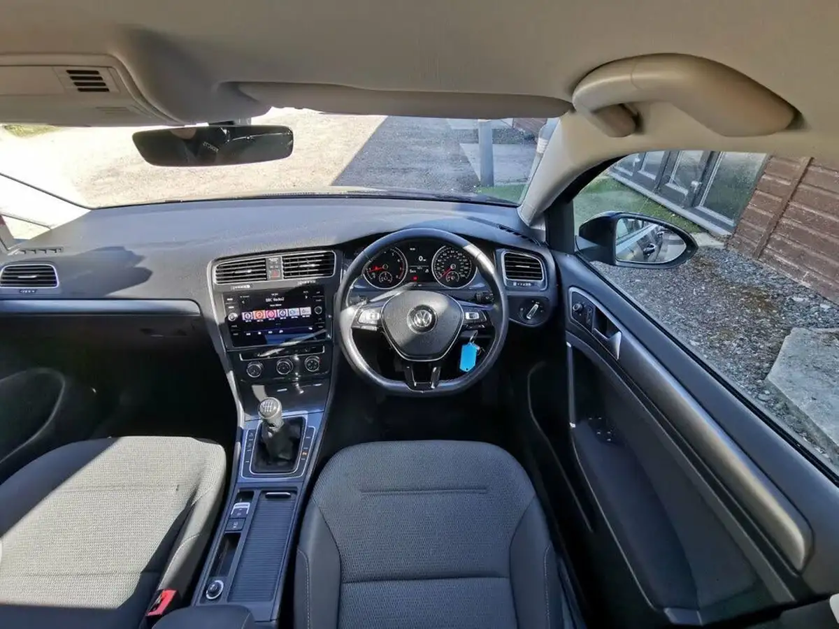 2018-volkswagen-golf-14-tsi-se-hatchback-5d-big-41