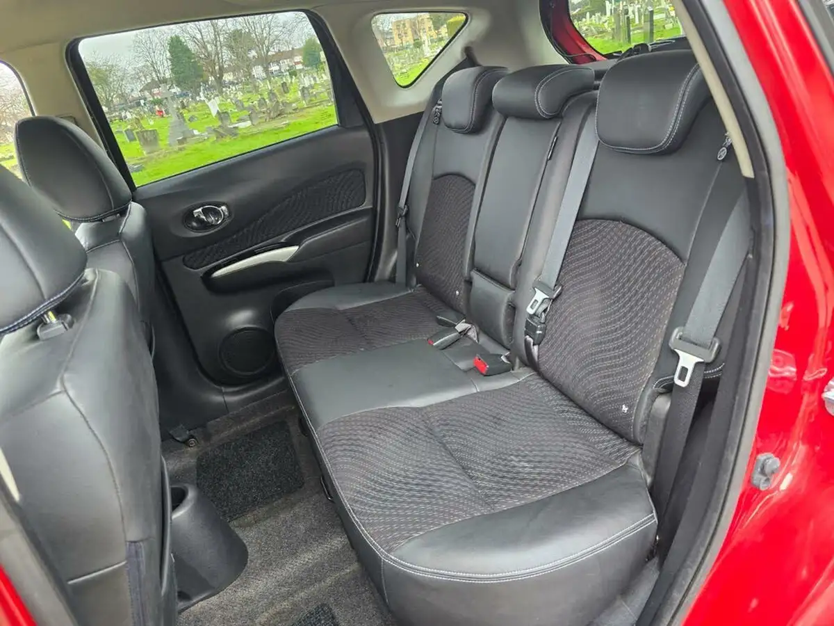 2014-nissan-note-12-tekna-cvt-big-24